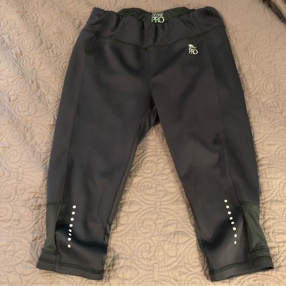 Running leggings - Picture 1 of 8